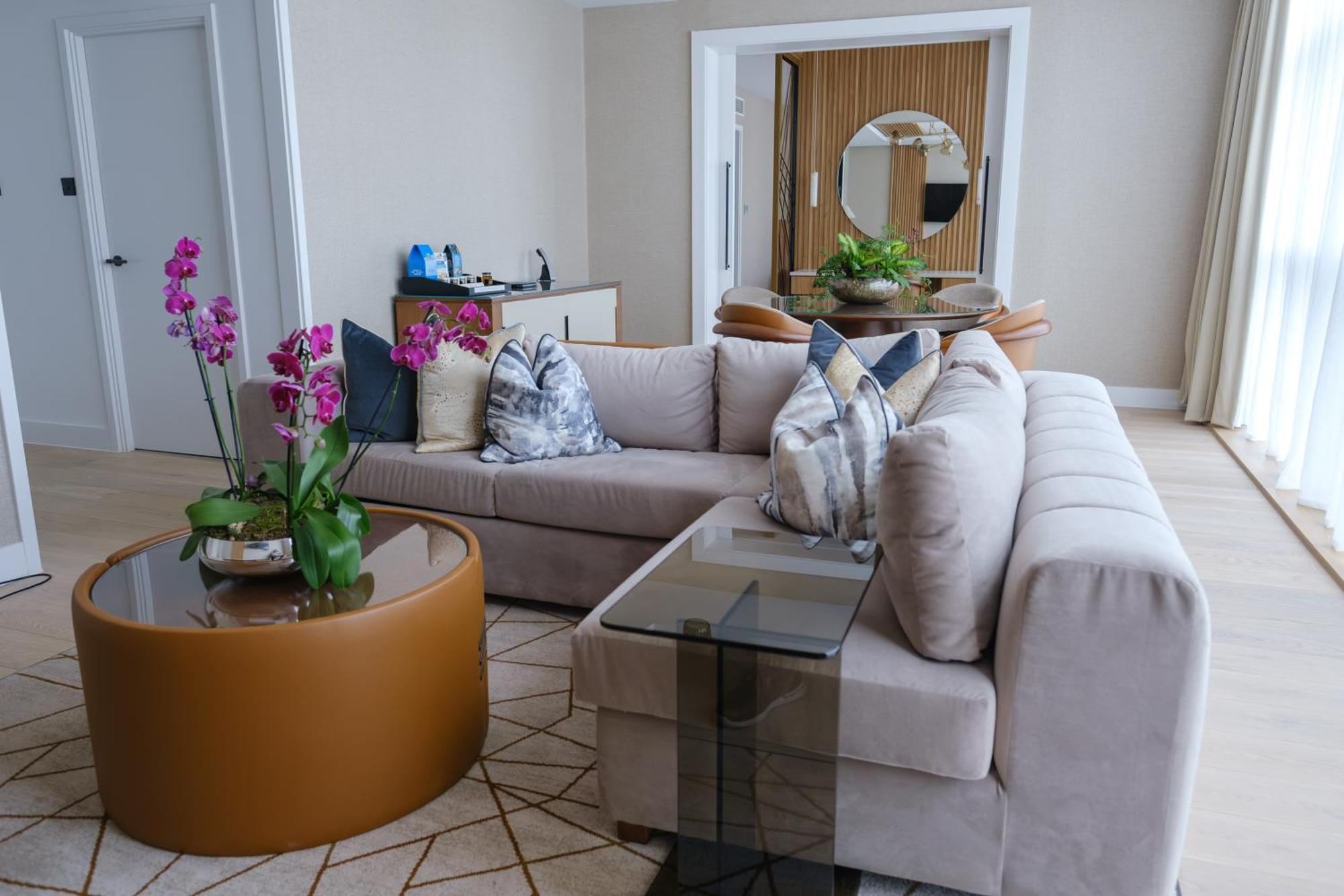 더 로리 호텔 맨체스터 외부 사진 Living room