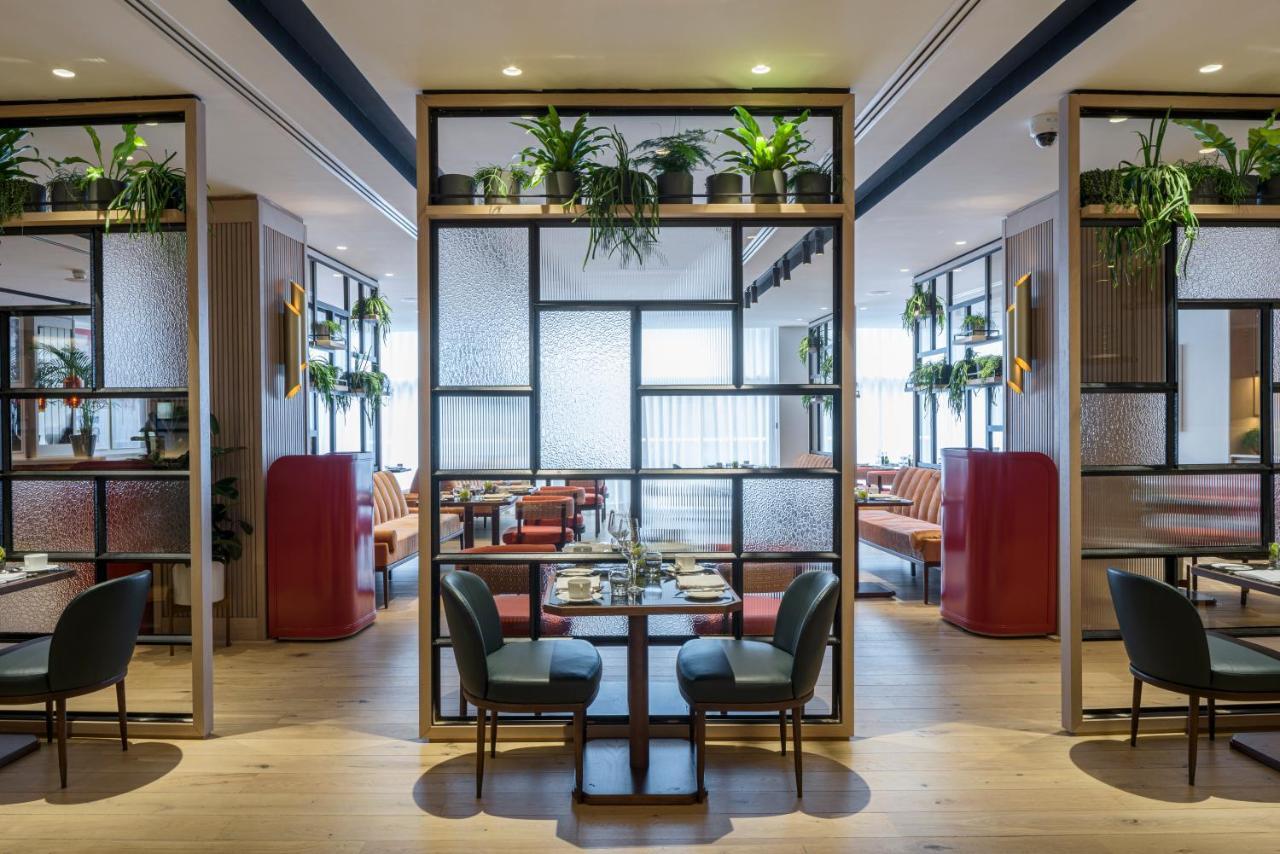 더 로리 호텔 맨체스터 외부 사진 The restaurant at the London Marriott Grand Central